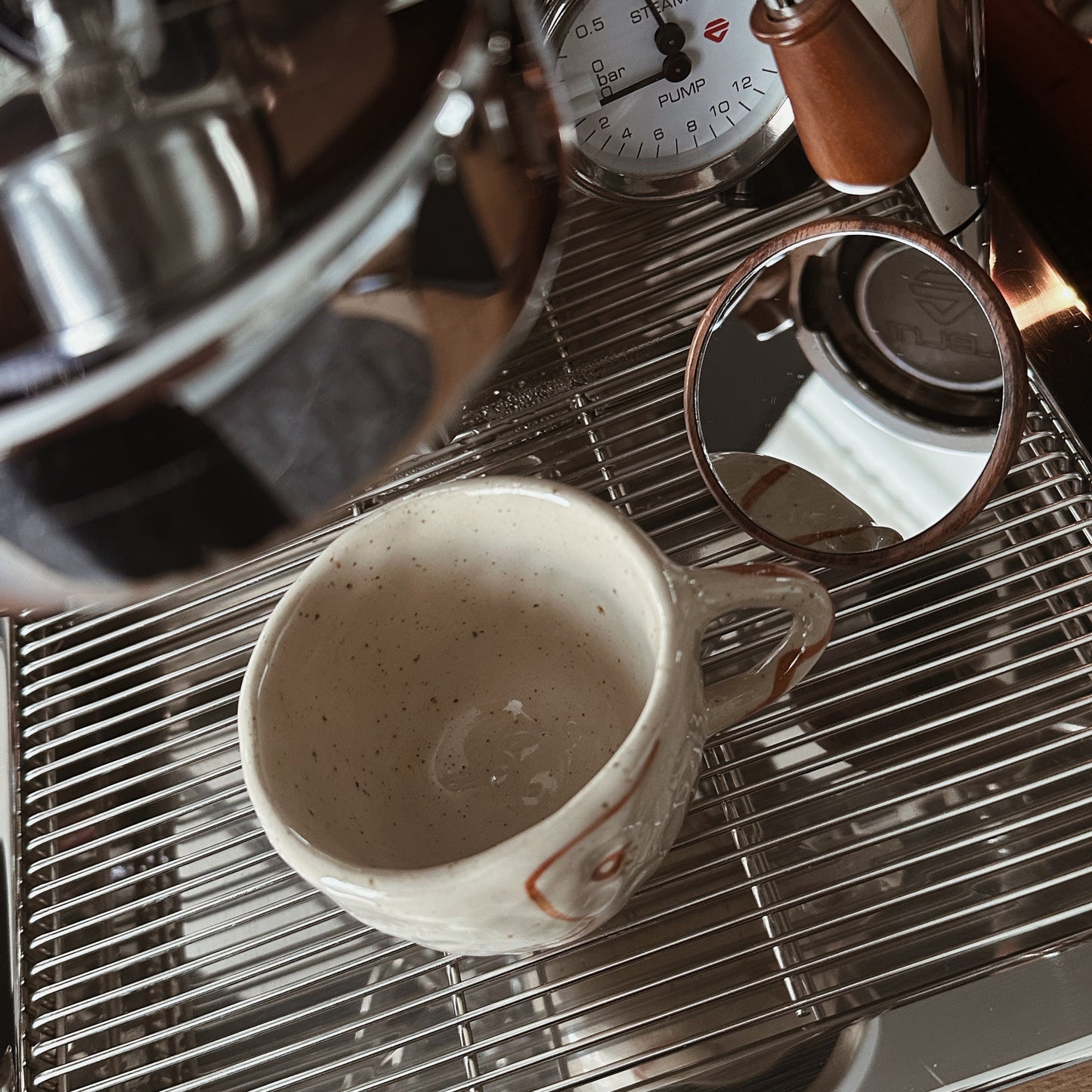 Cup Lines