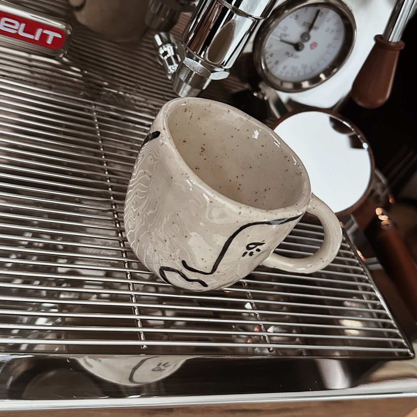 Cup Lines