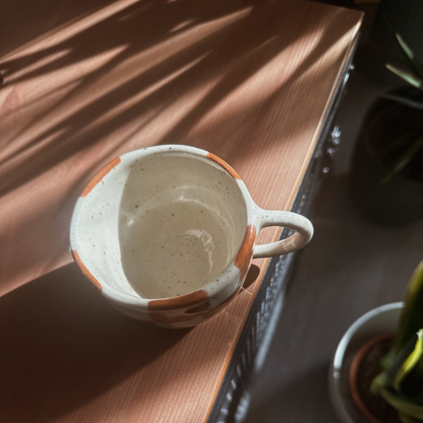 Checkered Cup