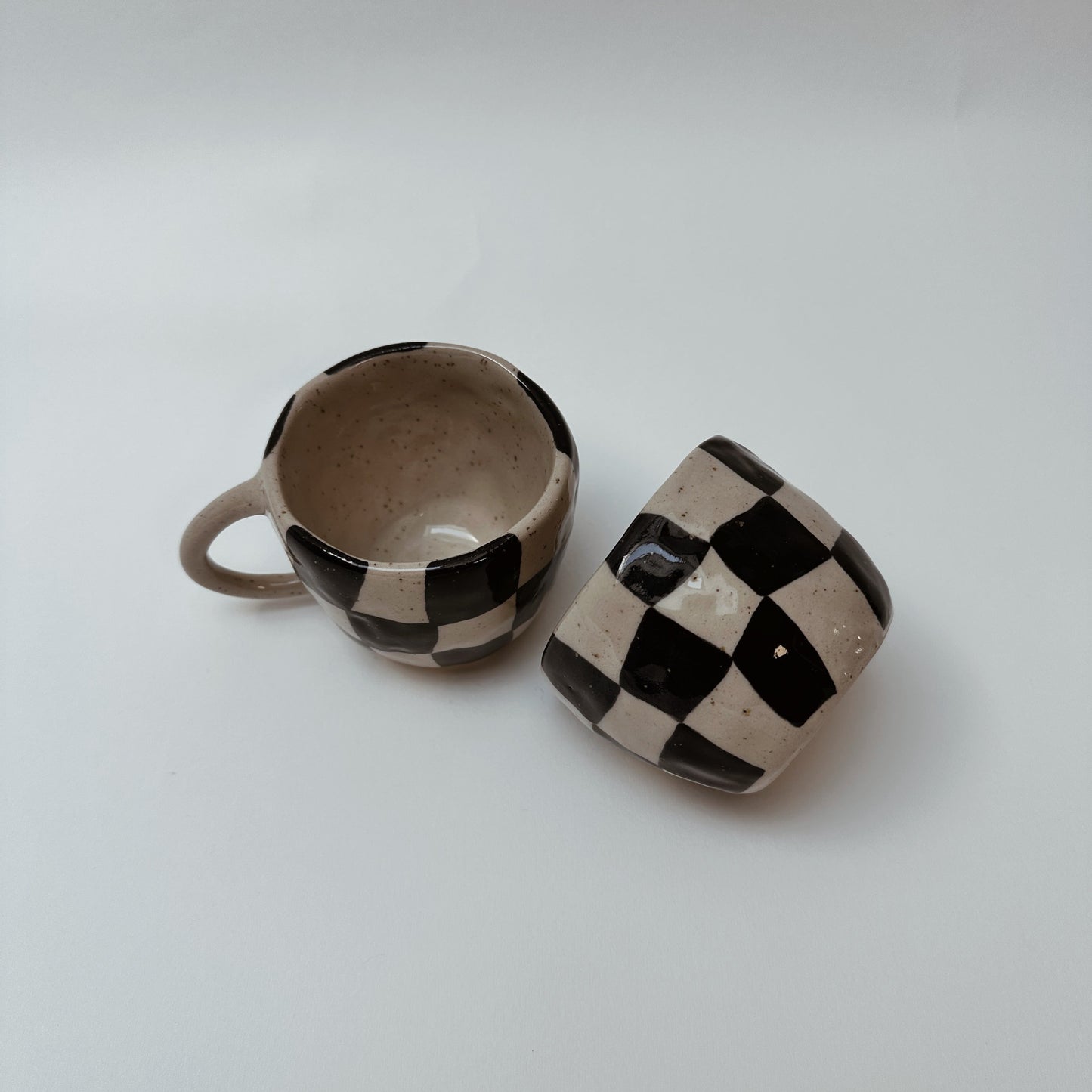 Checkered Cup